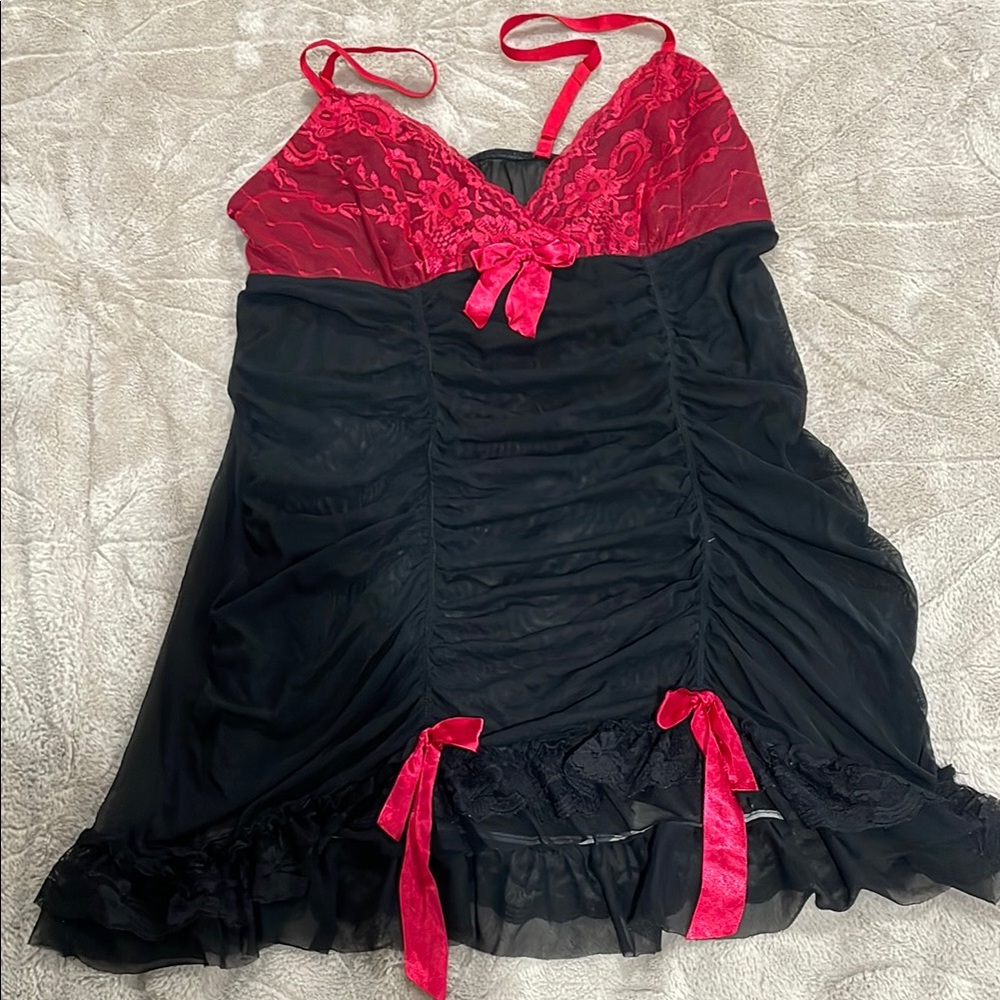 Flora’s Follies Ruffled Chemise - L
